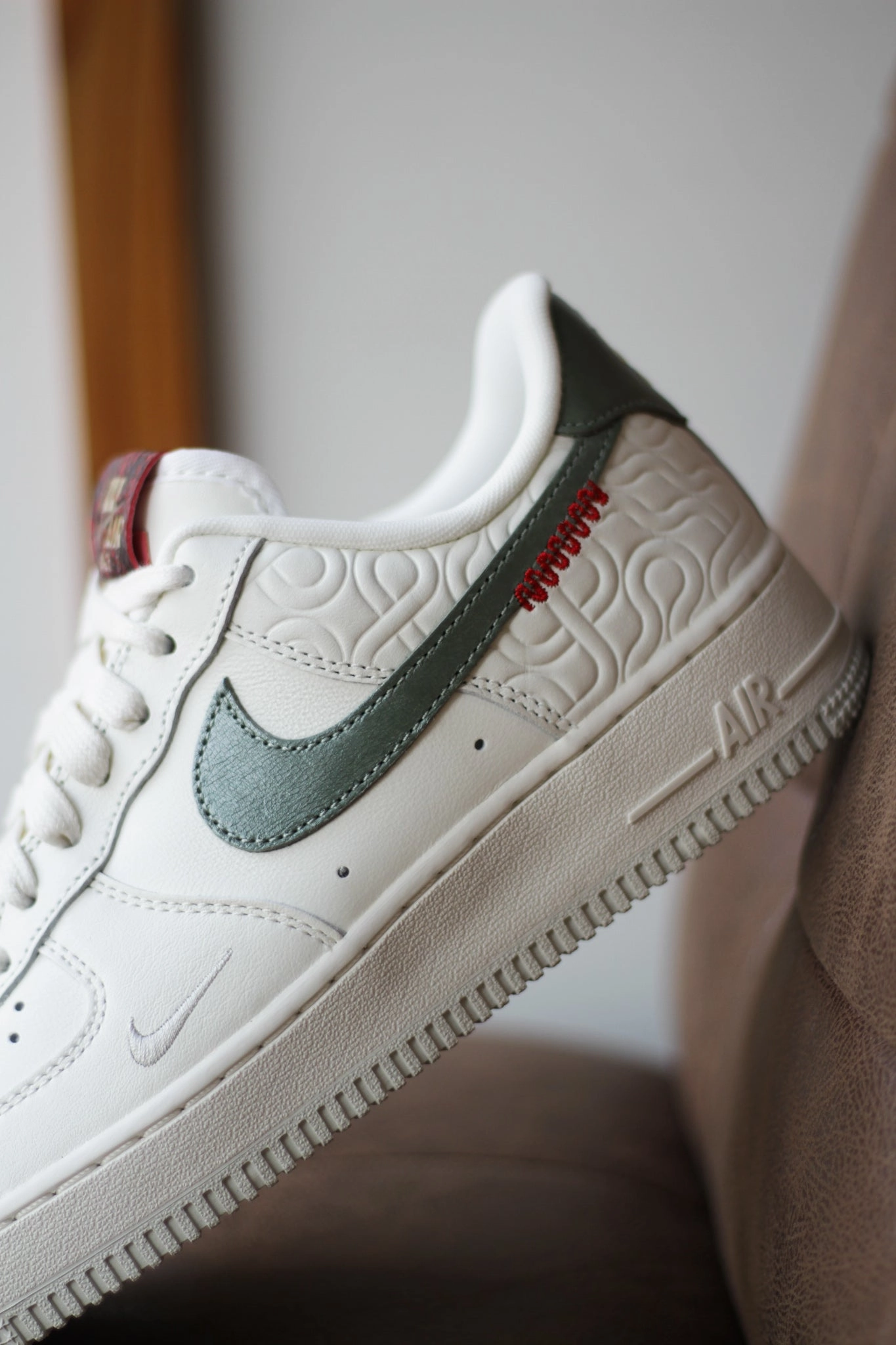 NIKE AIR FORCE 1 '07 SAIL/JADE HORIZON-LIGHT BONE