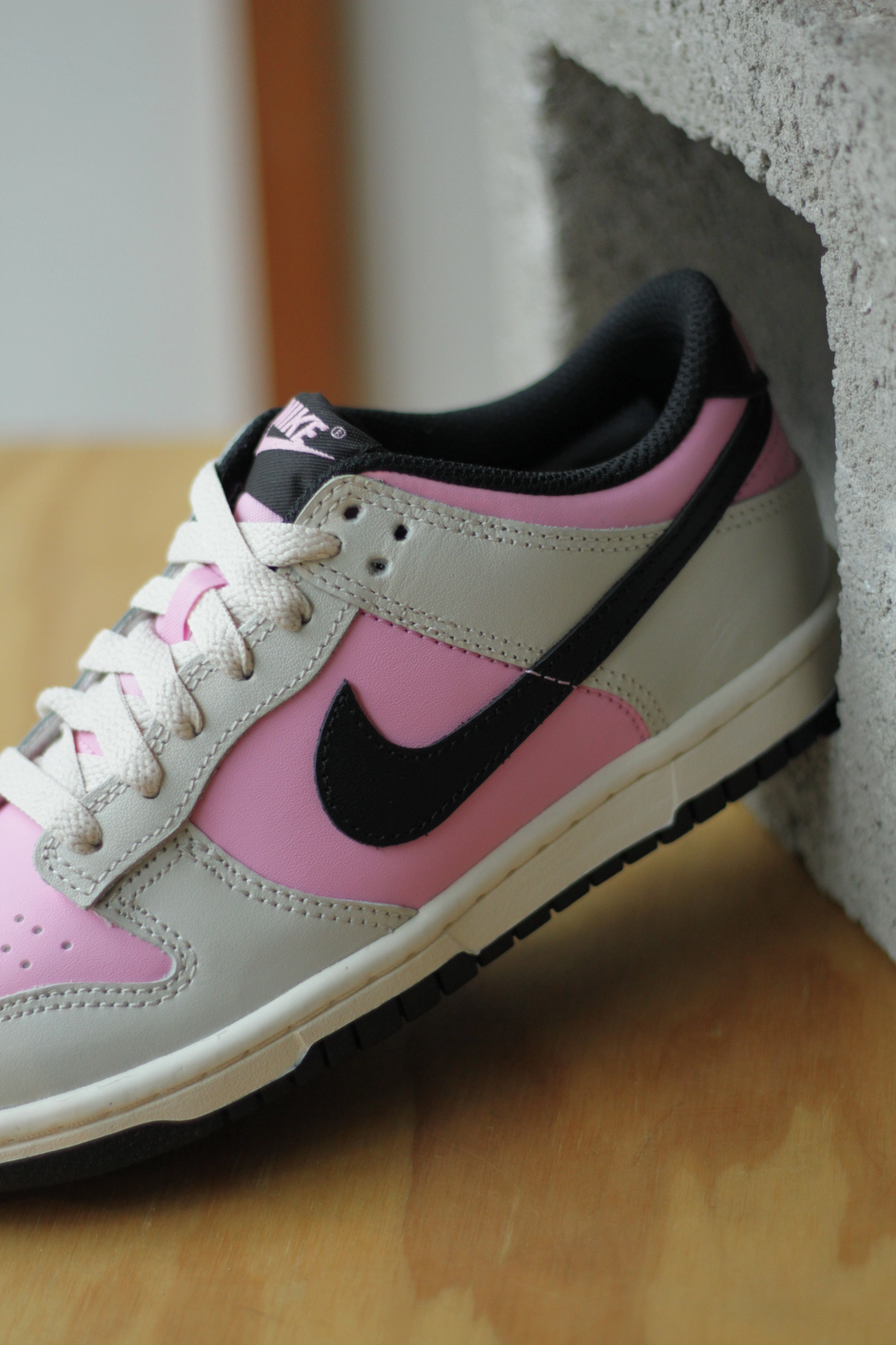 NIKE DUNK LOW (GS)  PINK RISE/BLACK-LT OREWOOD BRN