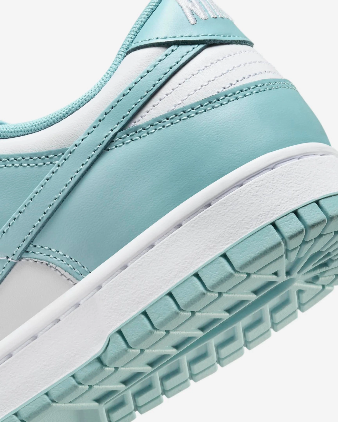 Nike Dunk Low Retro - Bleu/Blanc