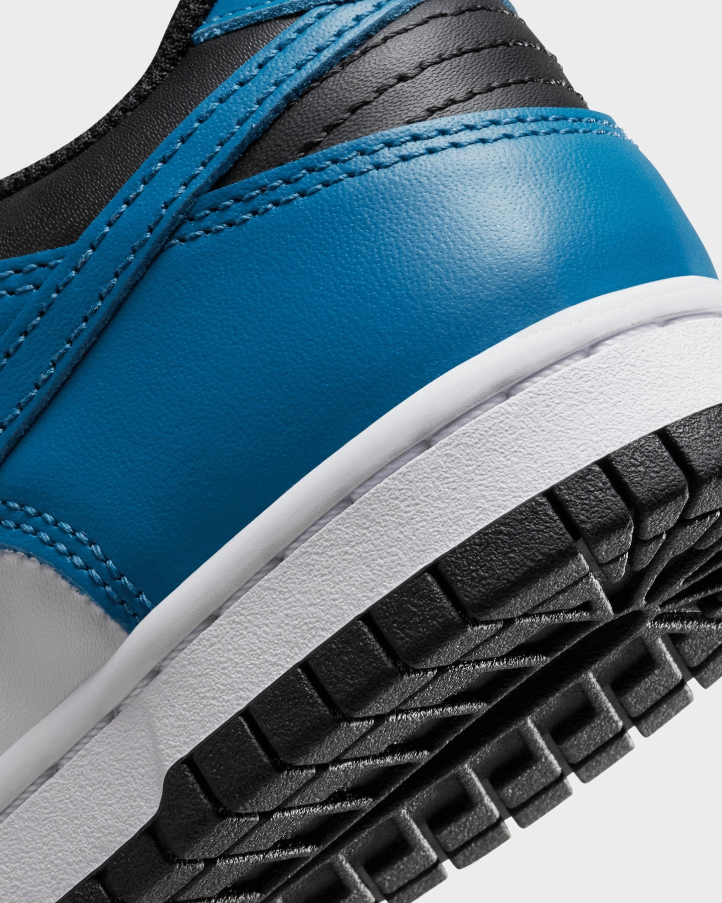 Nike Kids' Dunk Low (GS) Black White Blue Summit White/Indigo