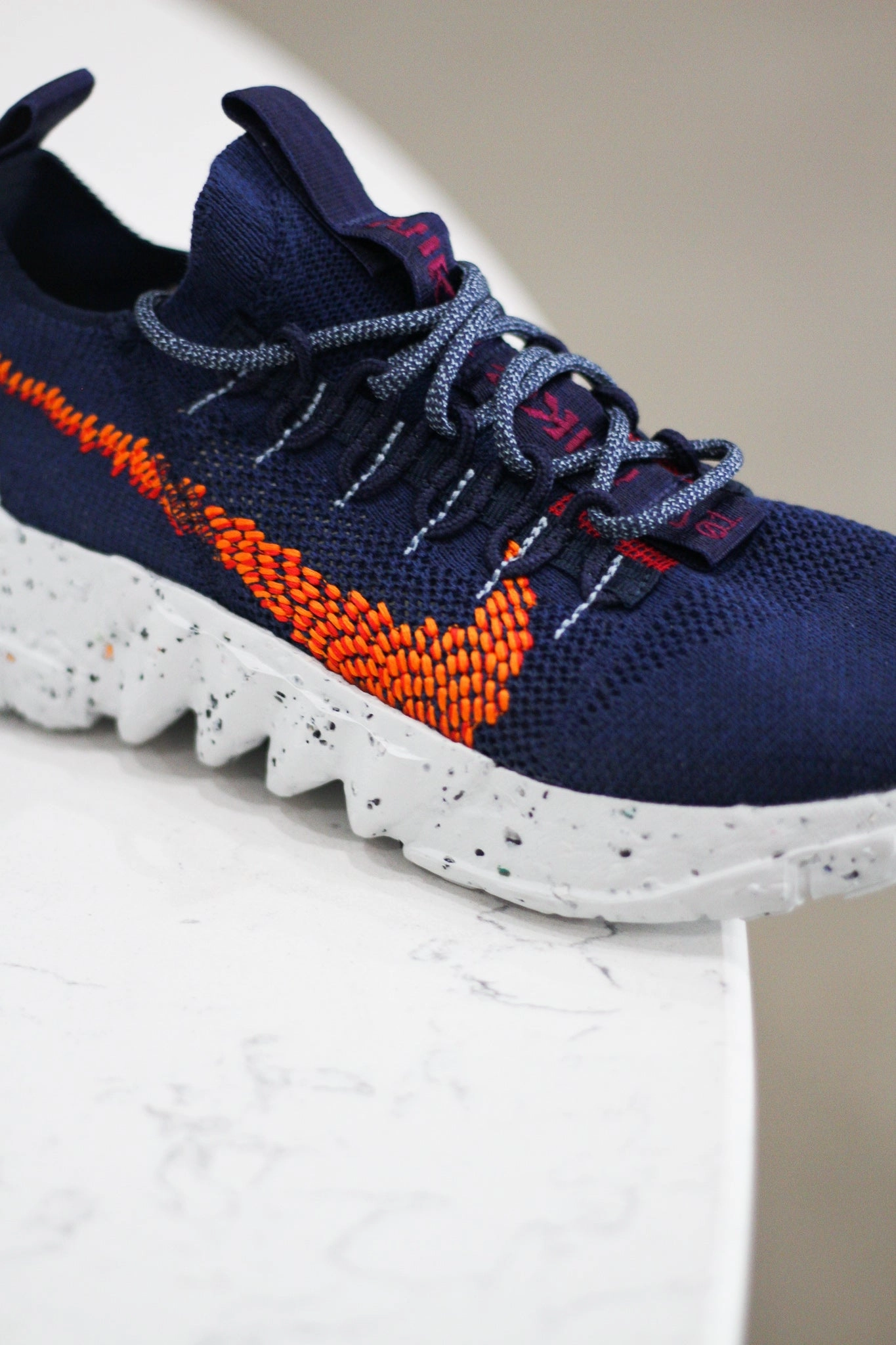 NIKE SPACE HIPPIE O1 MIDNIGHT NAVY