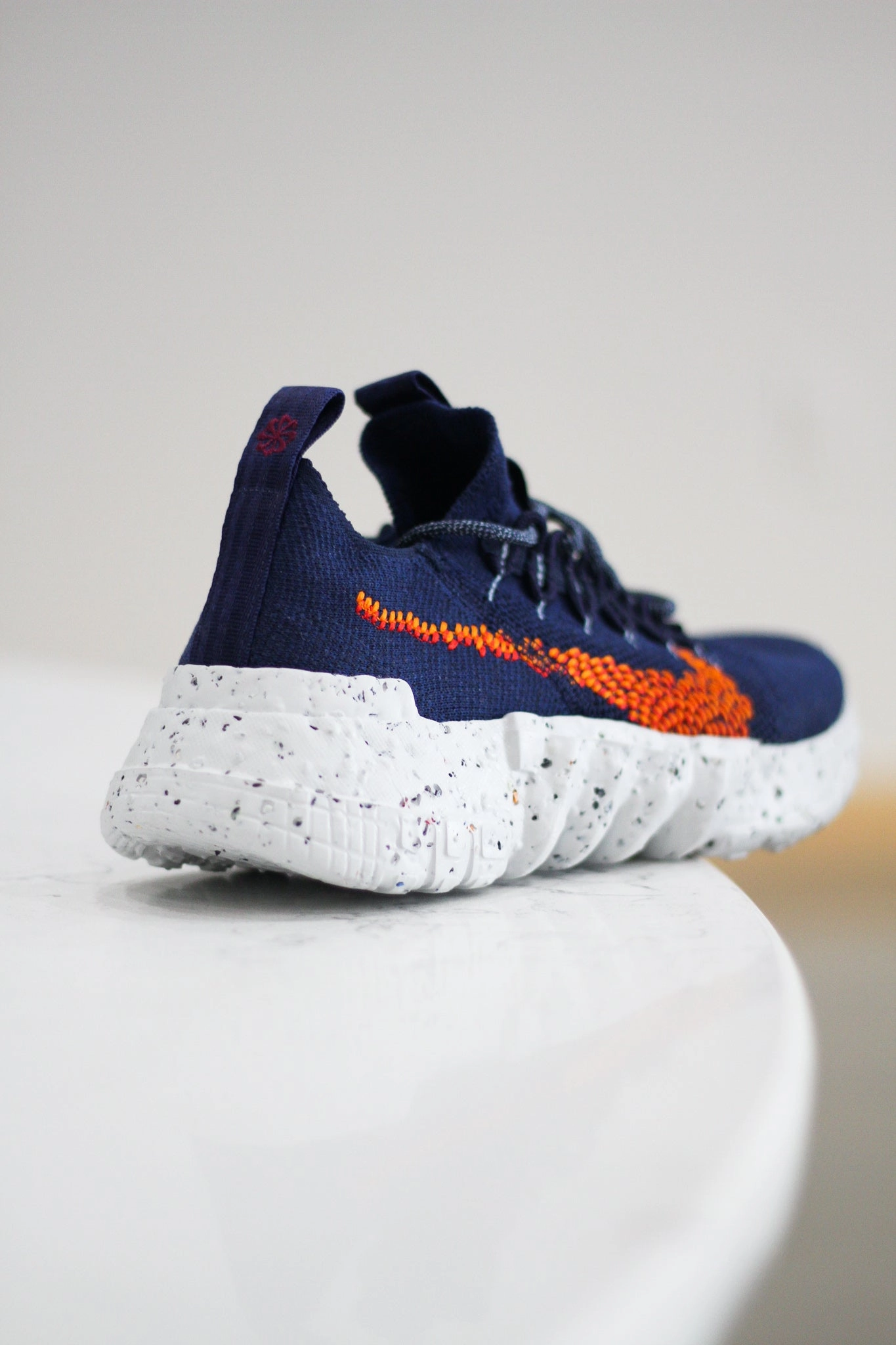 NIKE SPACE HIPPIE O1 MIDNIGHT NAVY