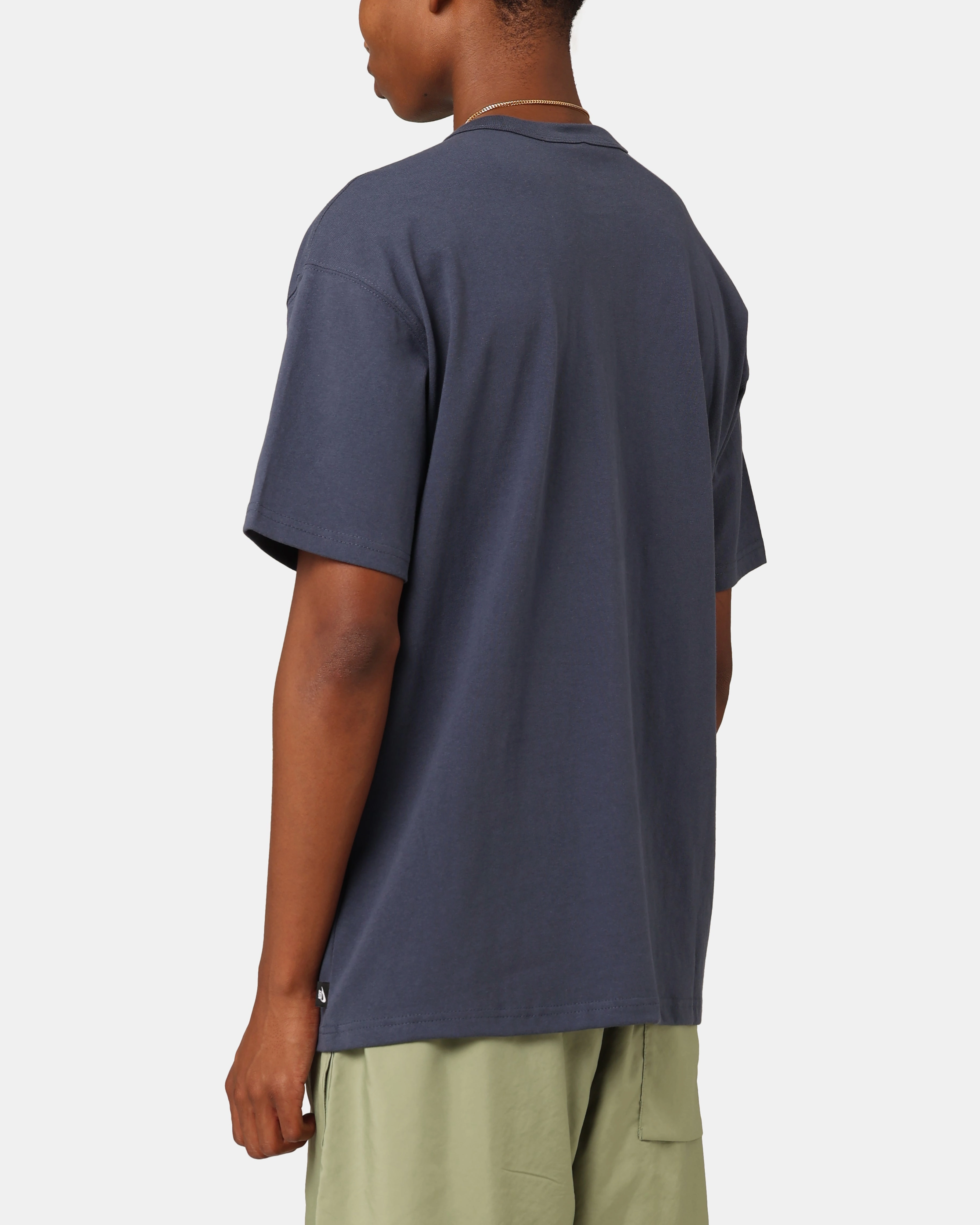 Nike Sportswear Premium Essentials Sustainable T-Shirt Thunder Blue