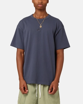 Nike Sportswear Premium Essentials Sustainable T-Shirt Thunder Blue
