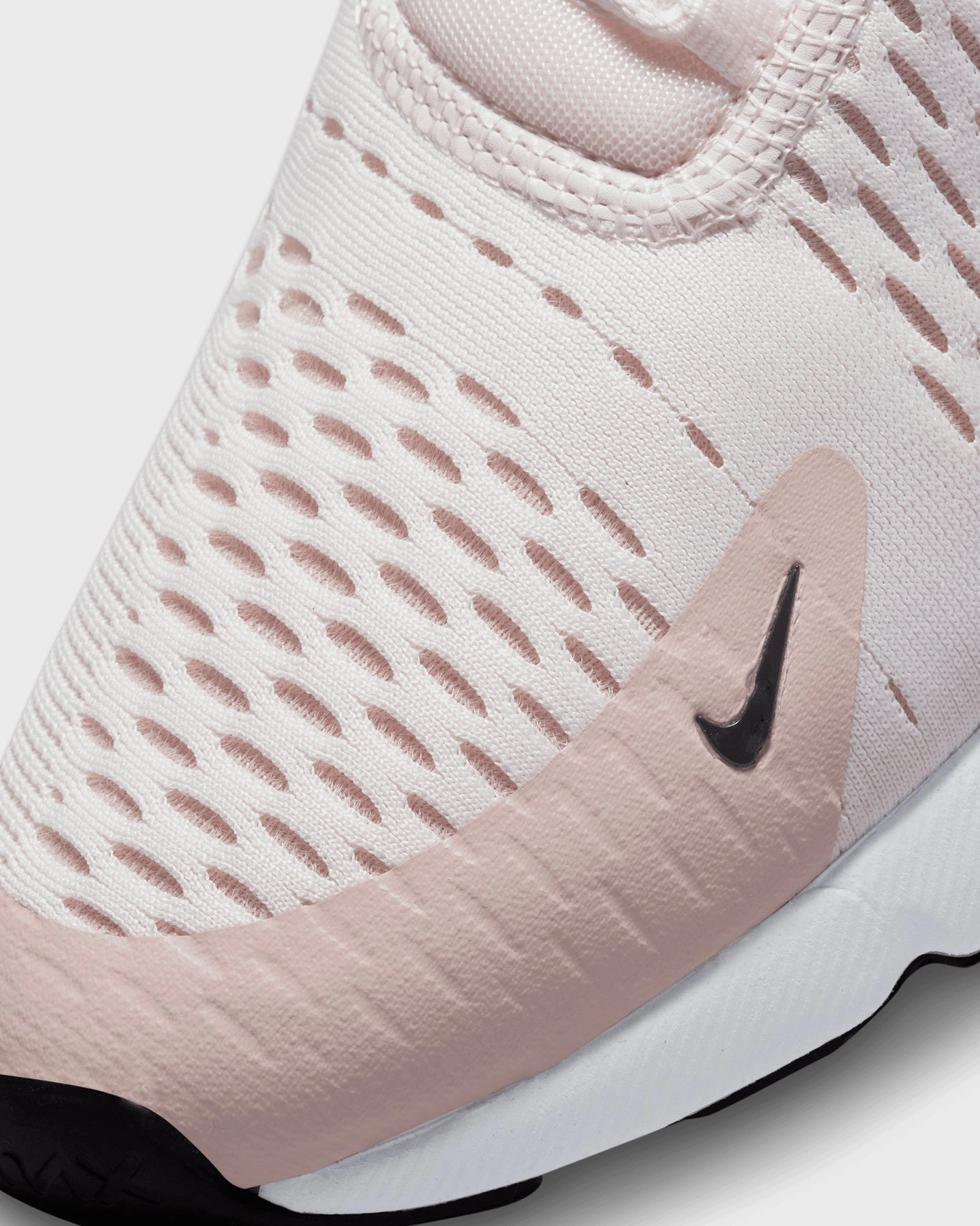 Nike Women's Air Max 270 Light Soft Pink