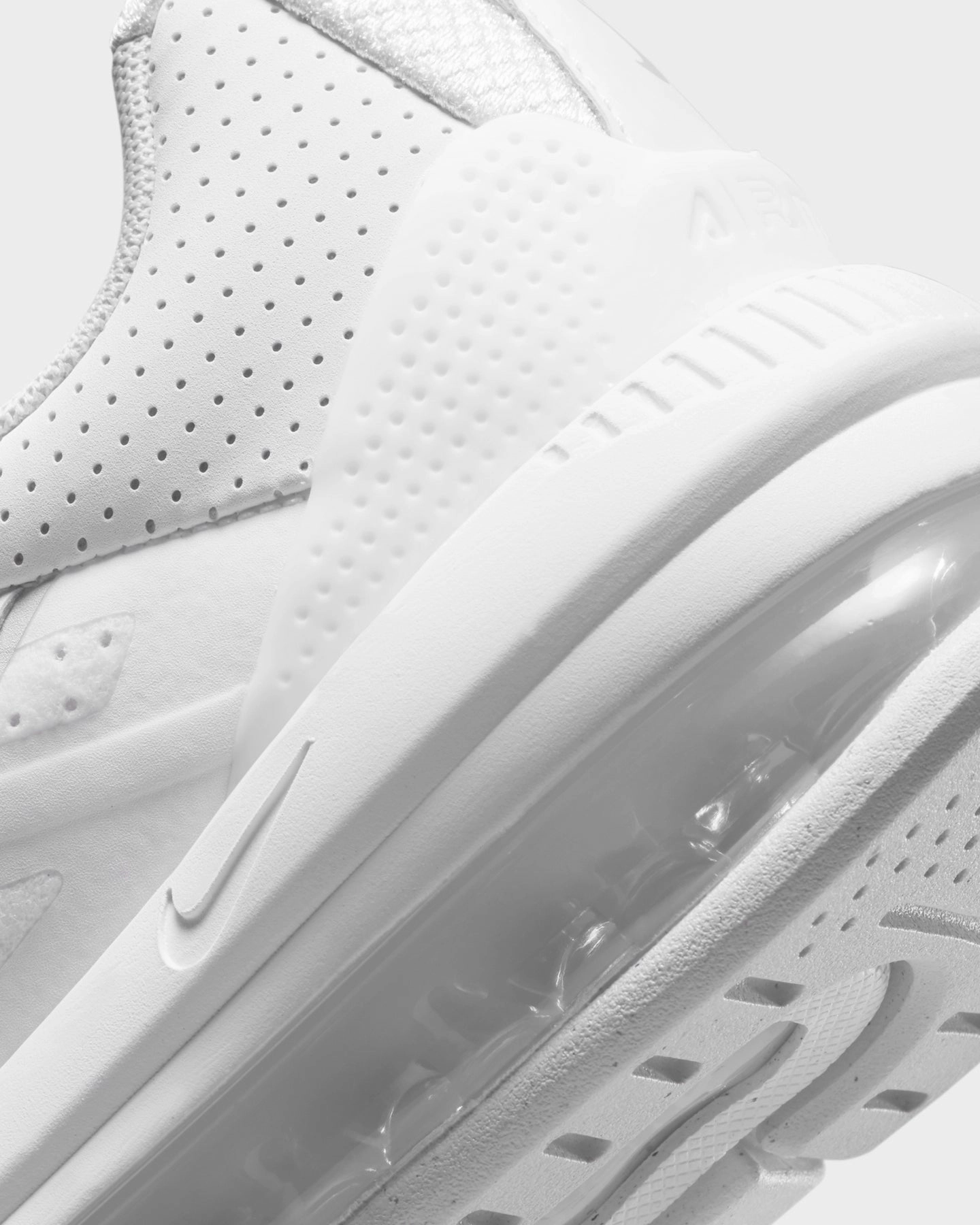 Nike Women's Air Max Genome White/White