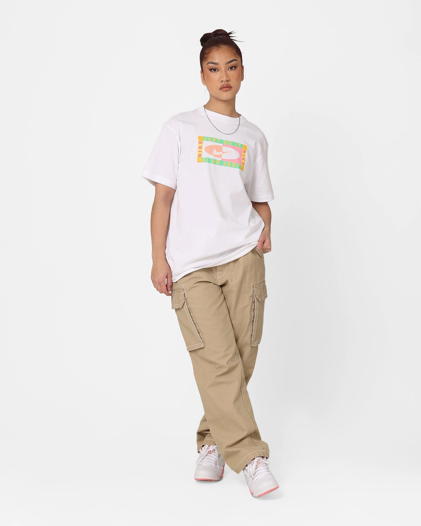 Nike Women's Sportswear Boyfriend T-Shirt White