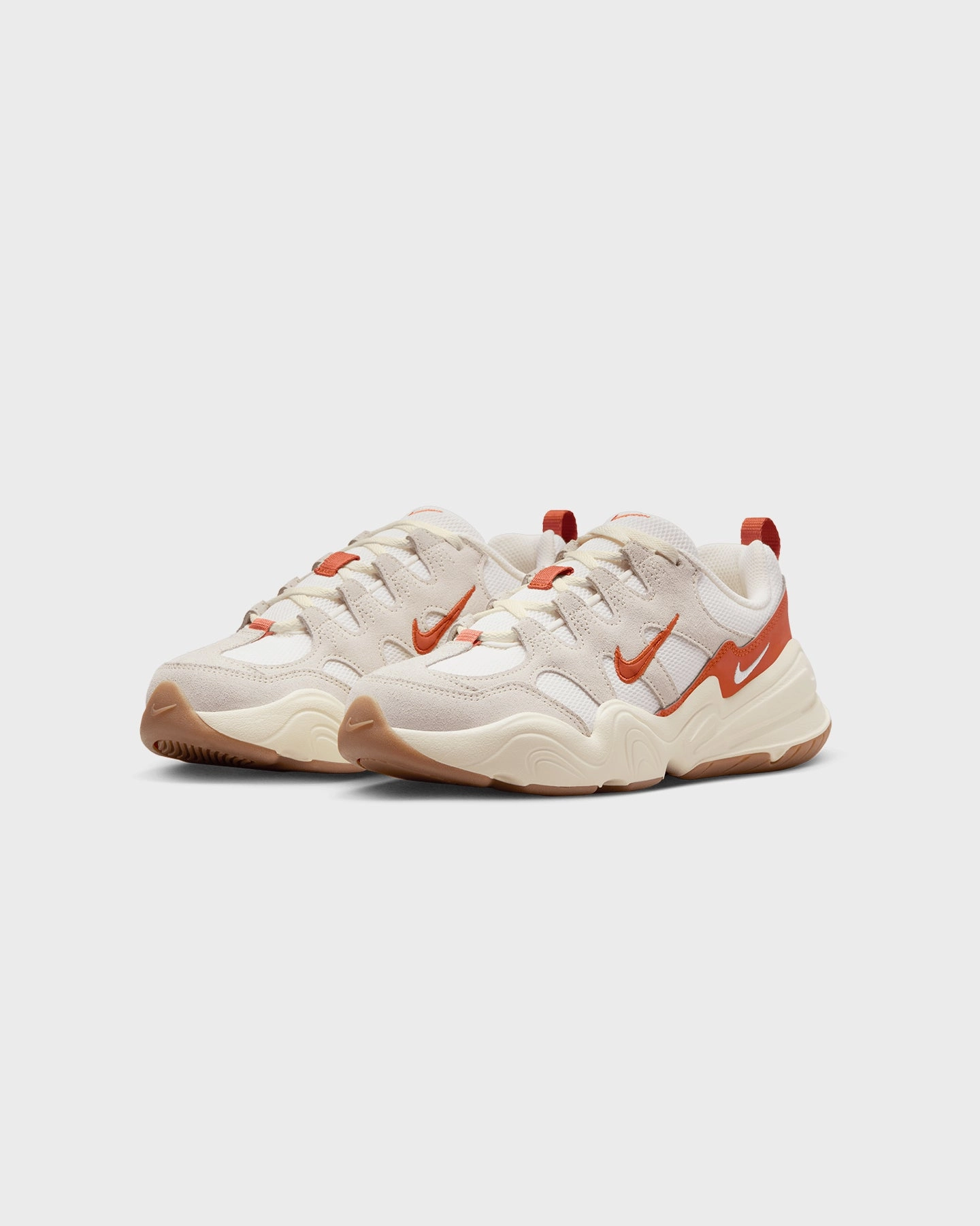 Nike Women's Tech Hera NCPS Sail/Campfire Orange