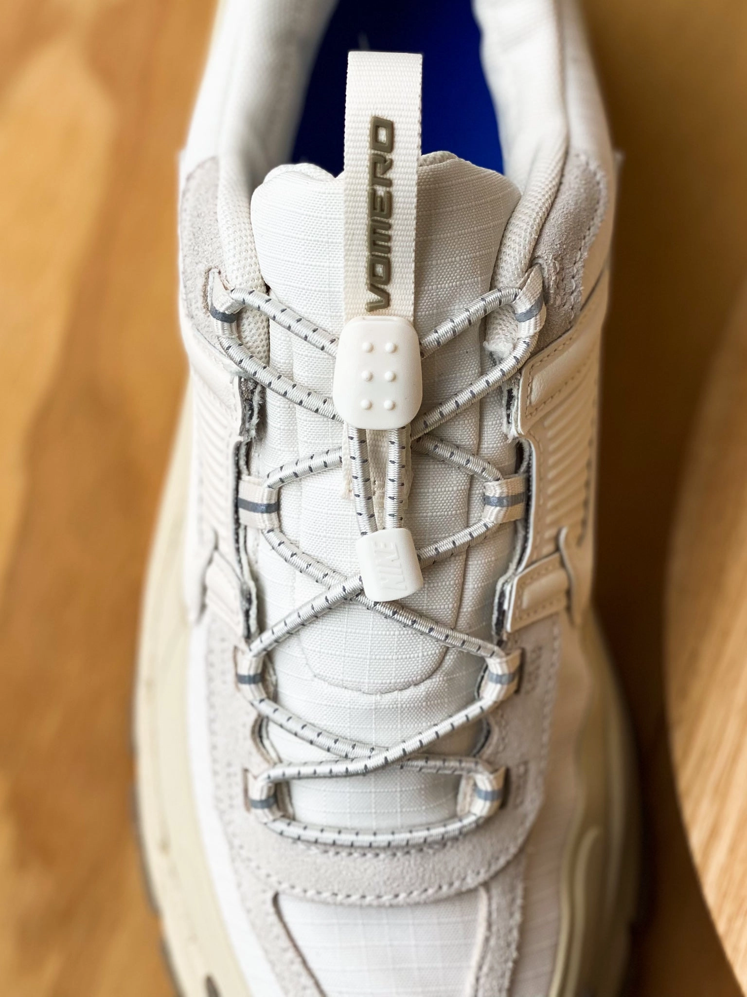NIKE ZOOM VOMERO ROAM PALE IVORY/PALE IVORY-LT KHAKI-KHAKI