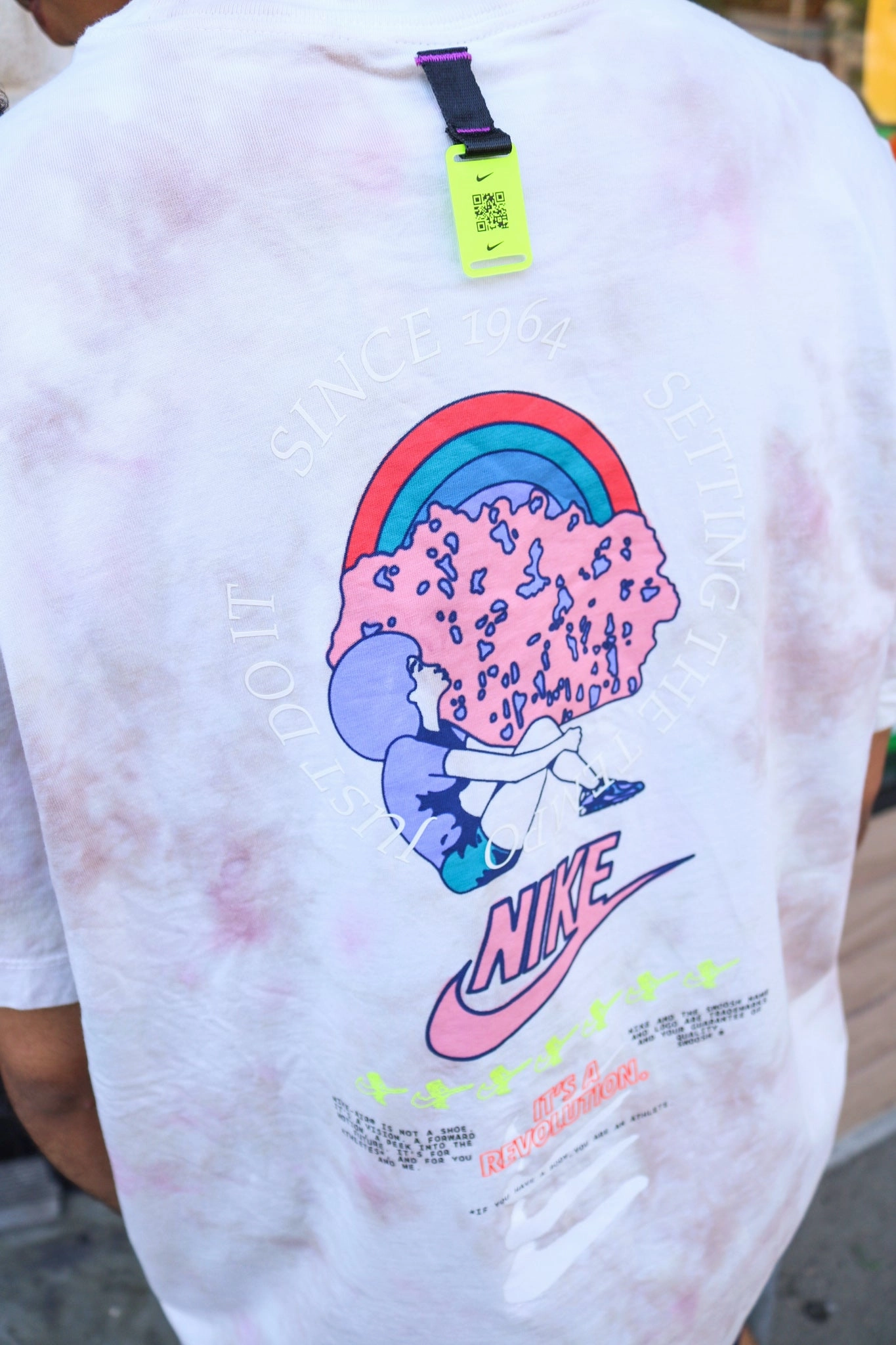 NSW TIE DYE T-SHIRT SESAME