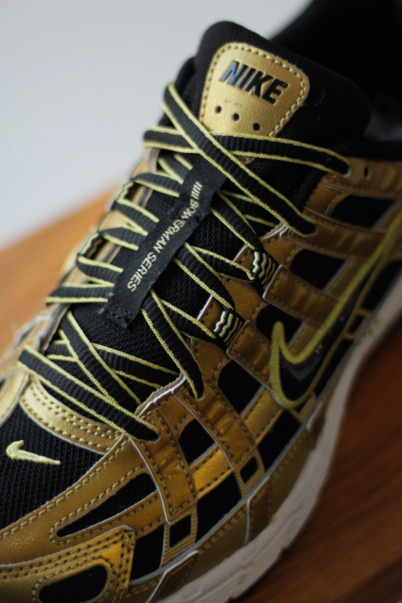 P-6000 METALLIC GOLD