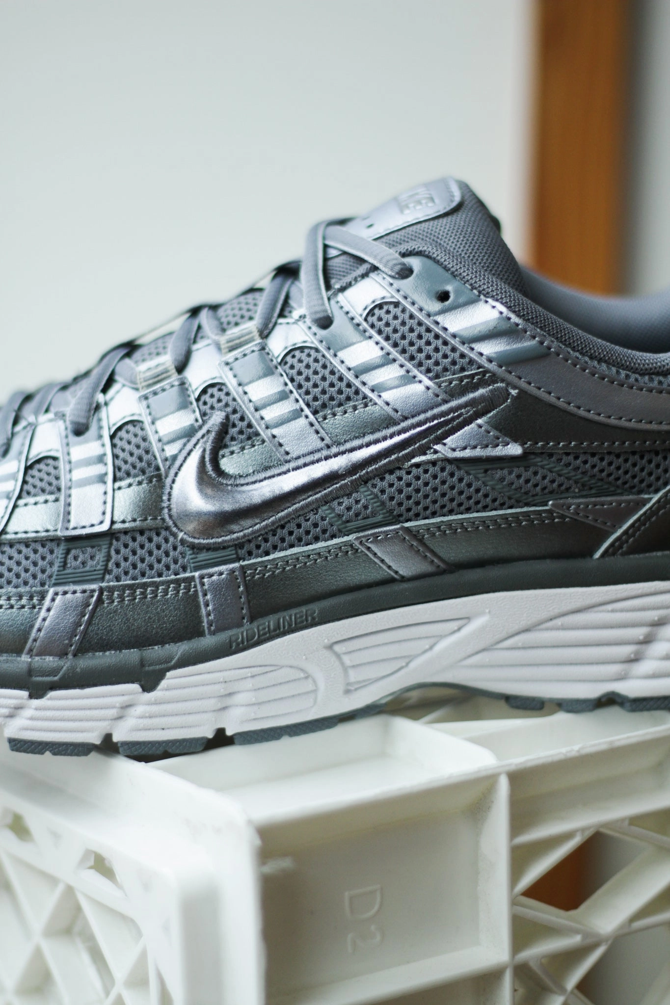 P-6000 MTLC COOL GREY