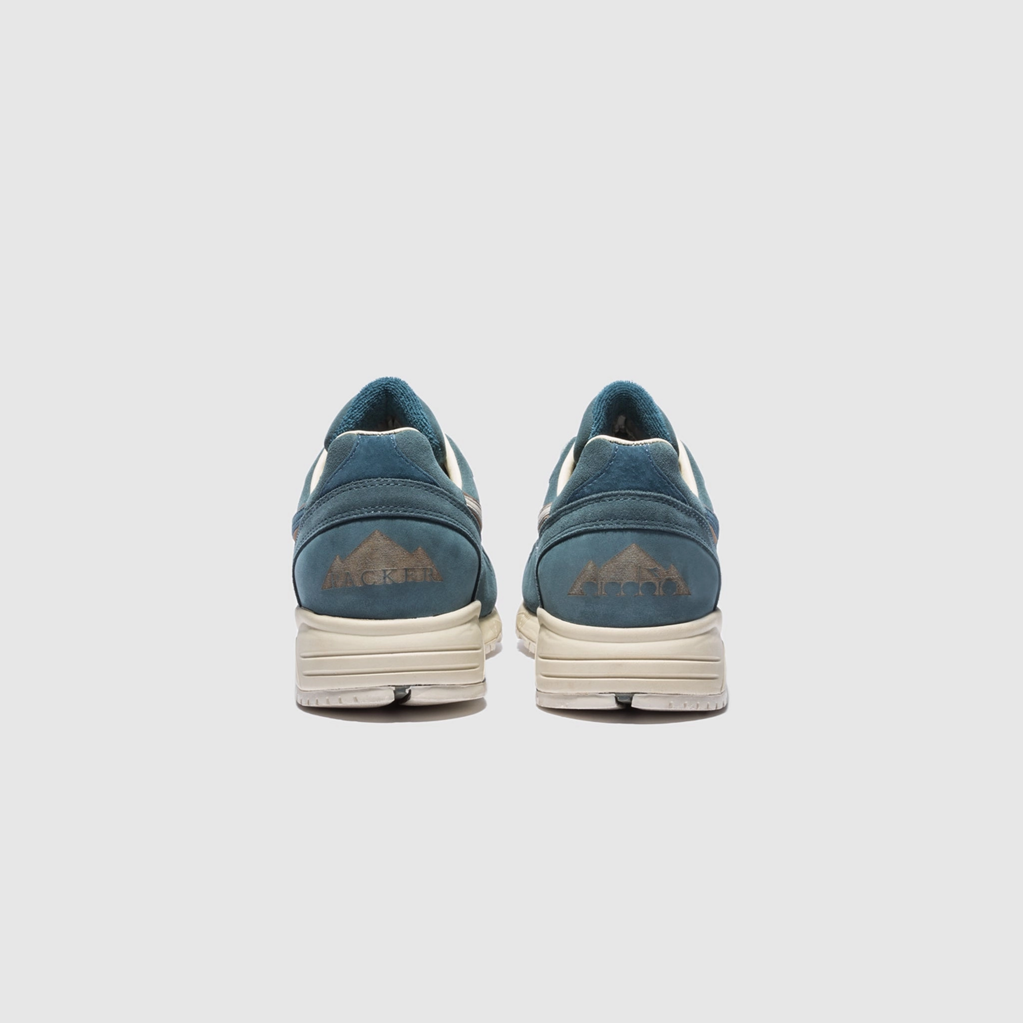 PACKER X DIADORA N9002 MOLVENO