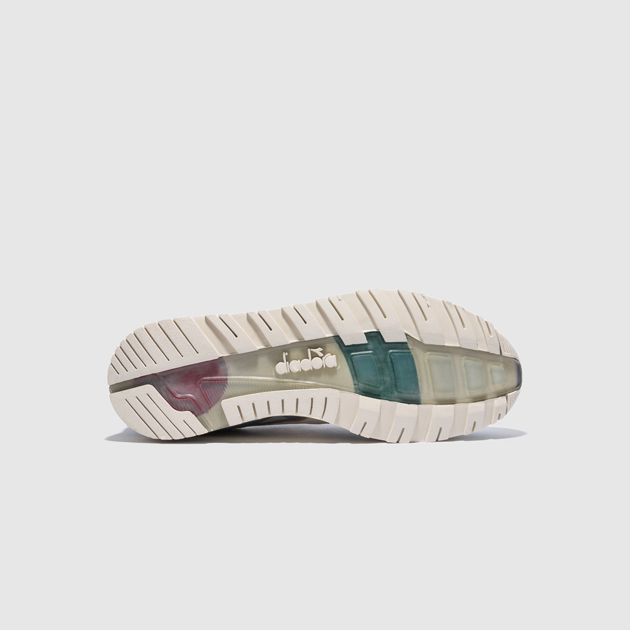 PACKER X DIADORA N9002 MOLVENO