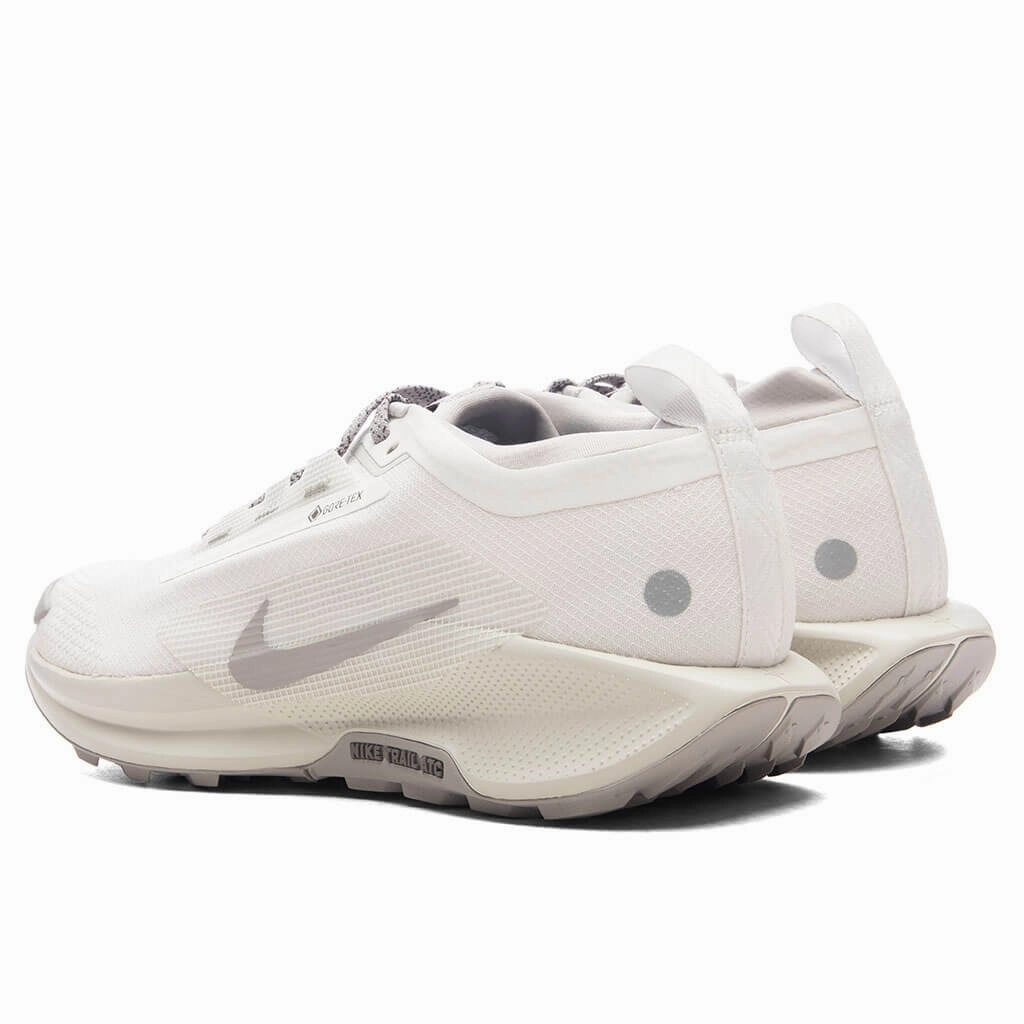 Pegasus Trail 5 GORE-TEX SP - Summit White/College Grey/Light Bone