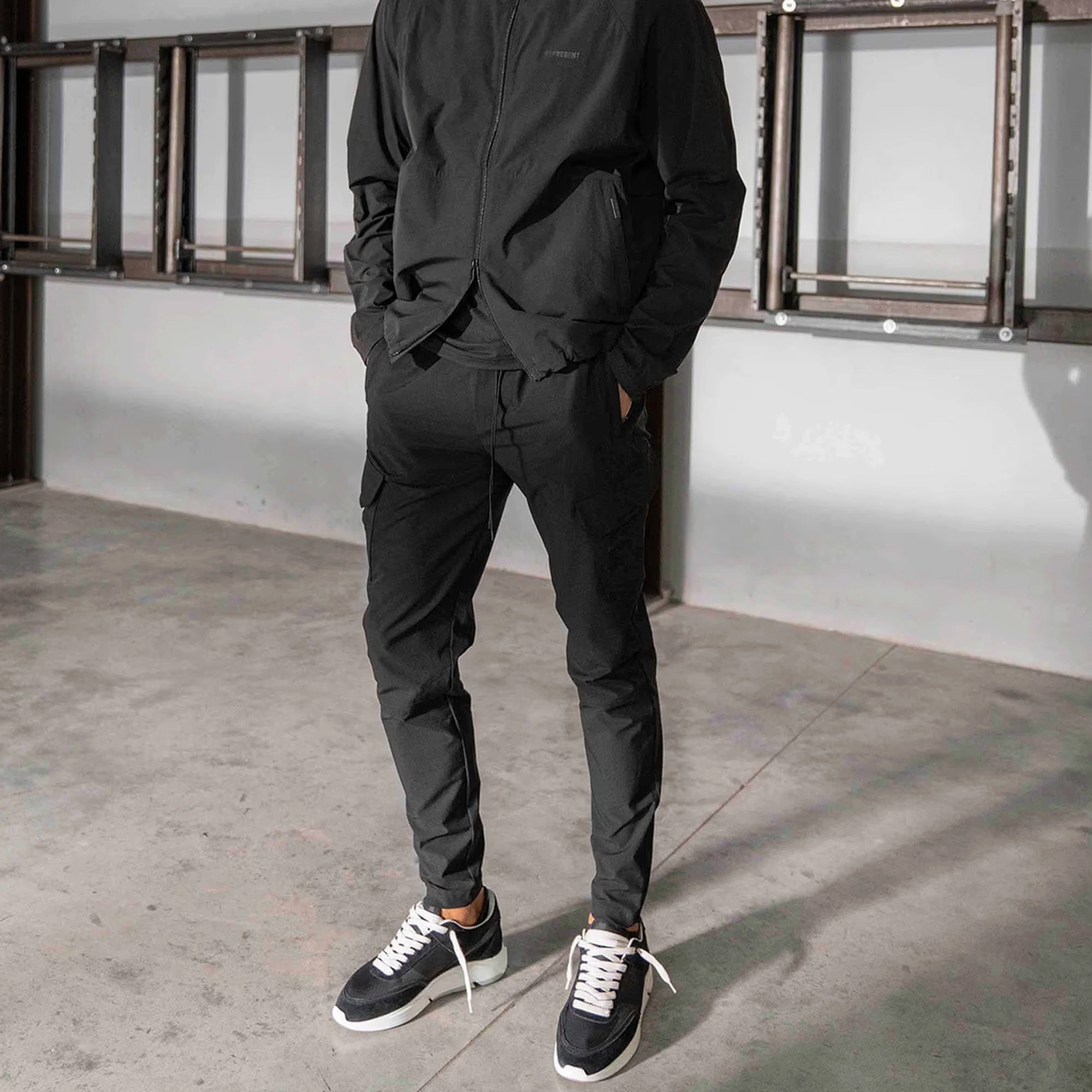 REPRESENT | 247 ZIP PANT { BLACK
