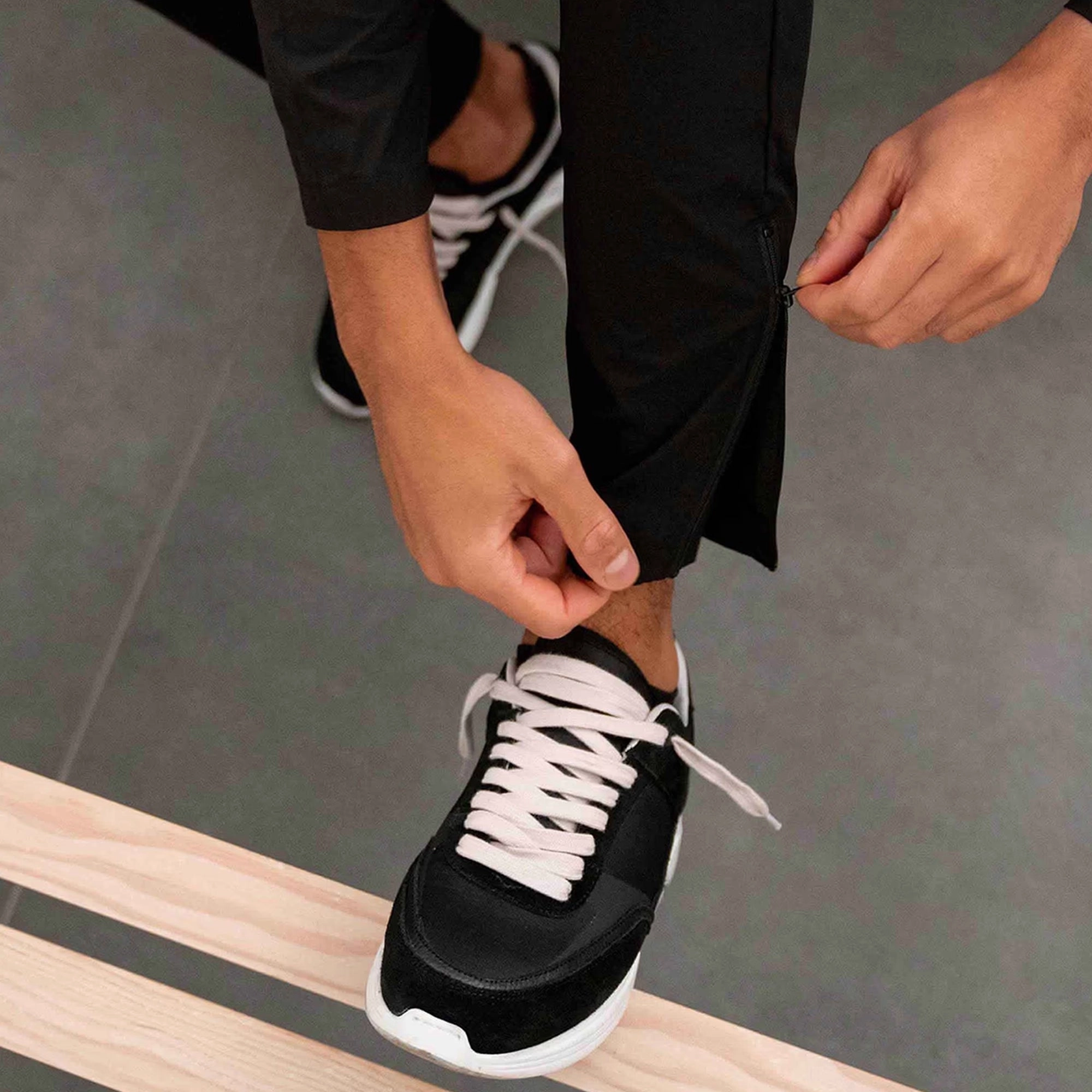 REPRESENT | 247 ZIP PANT { BLACK