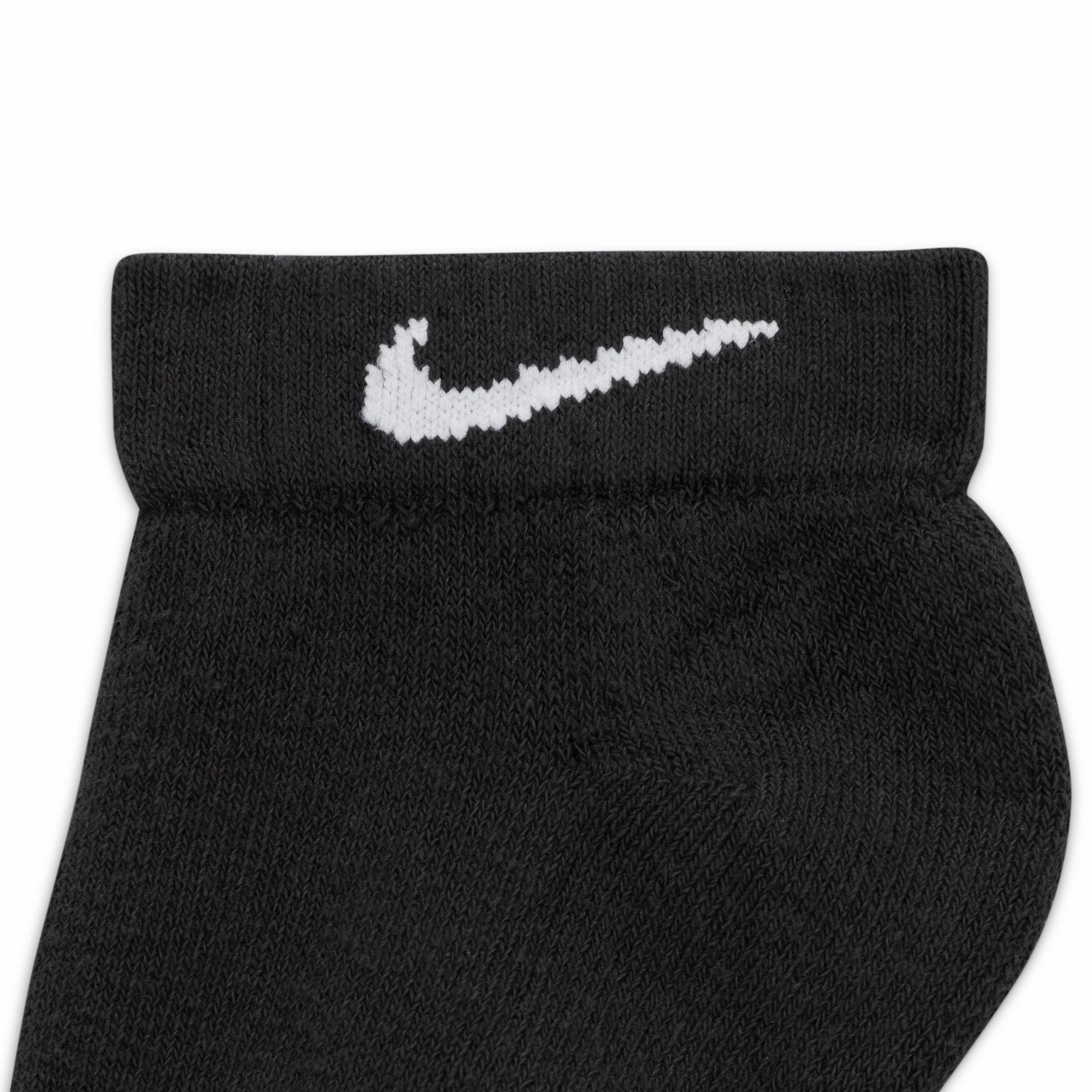 TRAINING LOW SOCKS BLACK (6 PACK)
