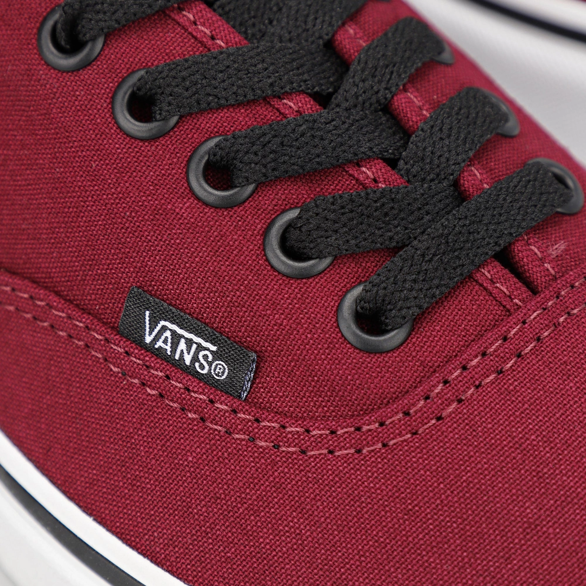 Vans | U AUTHENTIC