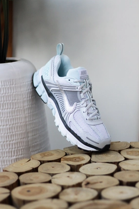 VOMERO 5 (GS) PURE PLATINUM