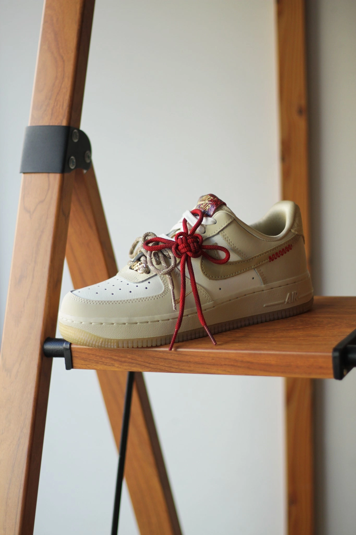 W AIR FORCE 1 '07 LX SAIL/TEAM GOLD