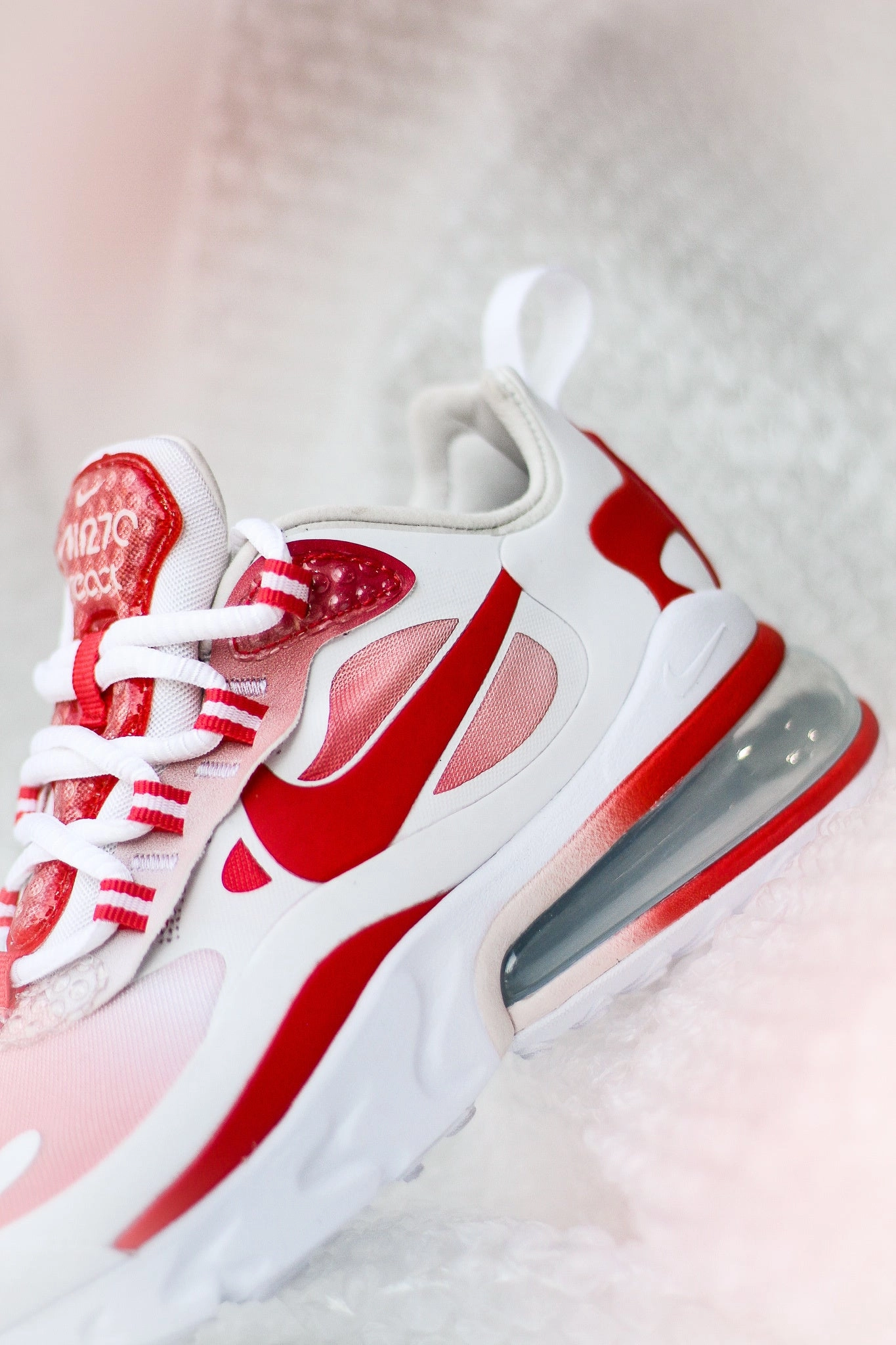 W AIR MAX 270 REACT SE TRACK RED