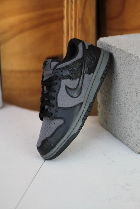 W DUNK LOW IRON GREY/BLACK-IRON GREY