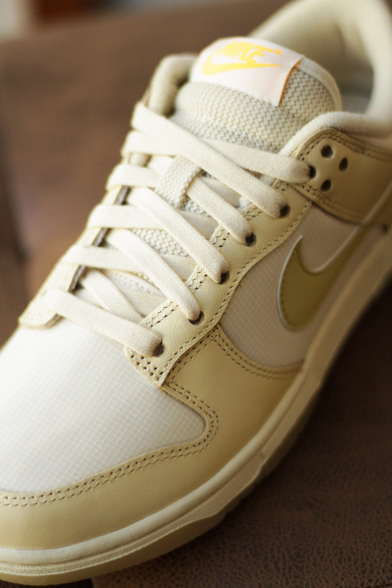 W DUNK LOW MUSLIN
