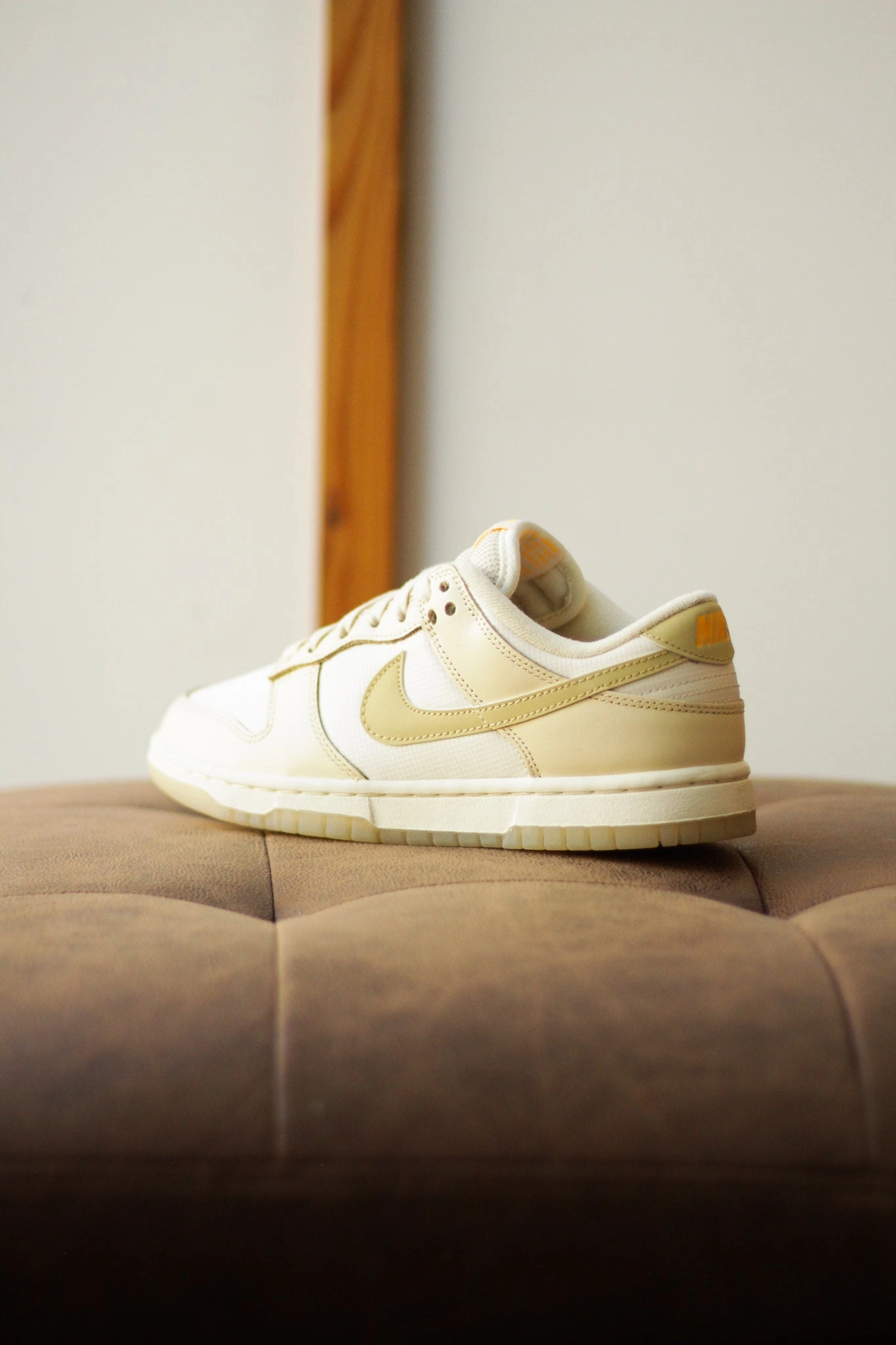 W DUNK LOW MUSLIN