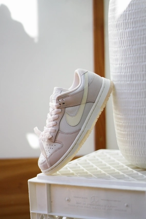 W DUNK LOW PRM LIGHT SOFT PINK