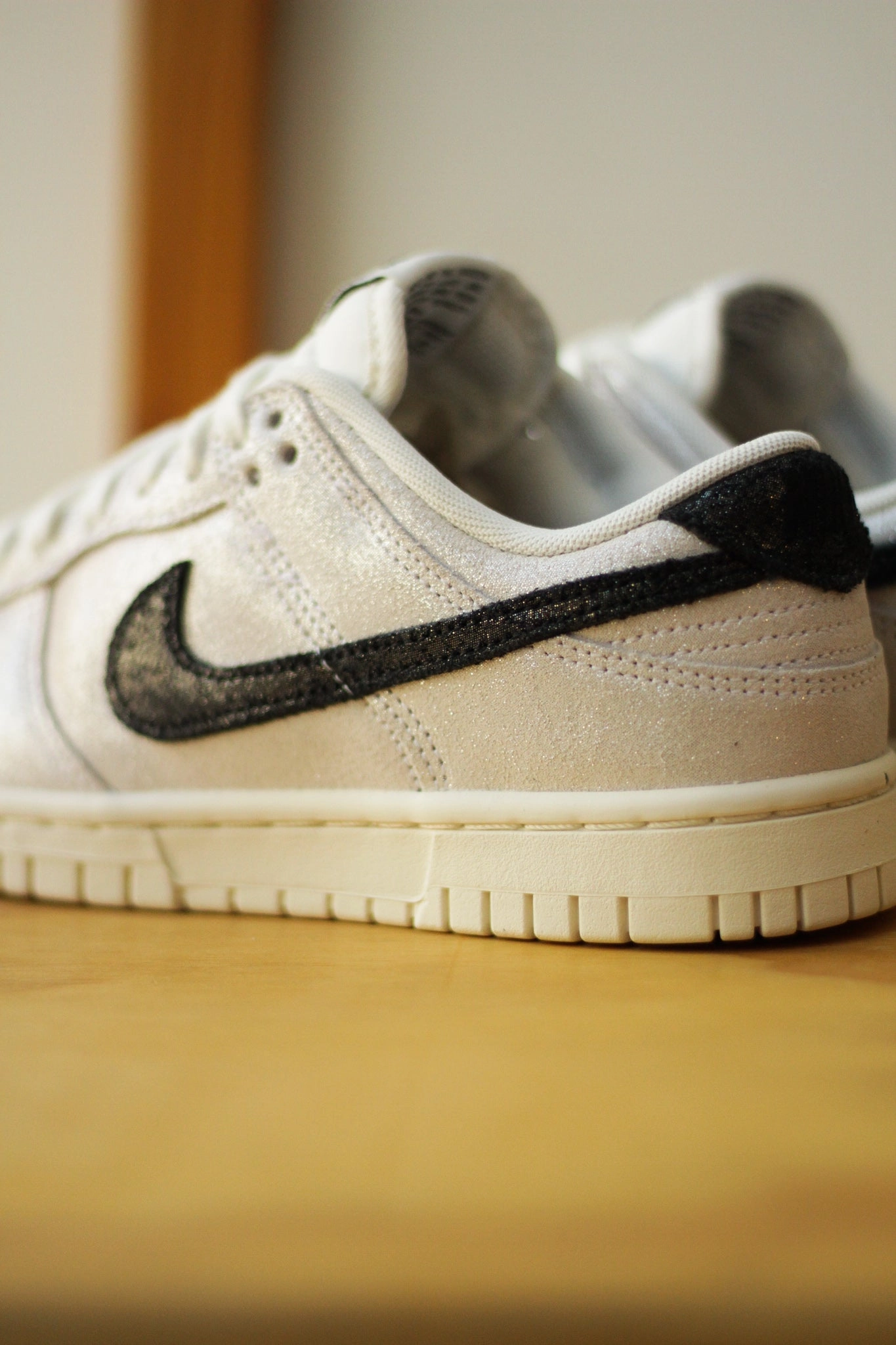 W DUNK LOW PRM WHITE/BLACK