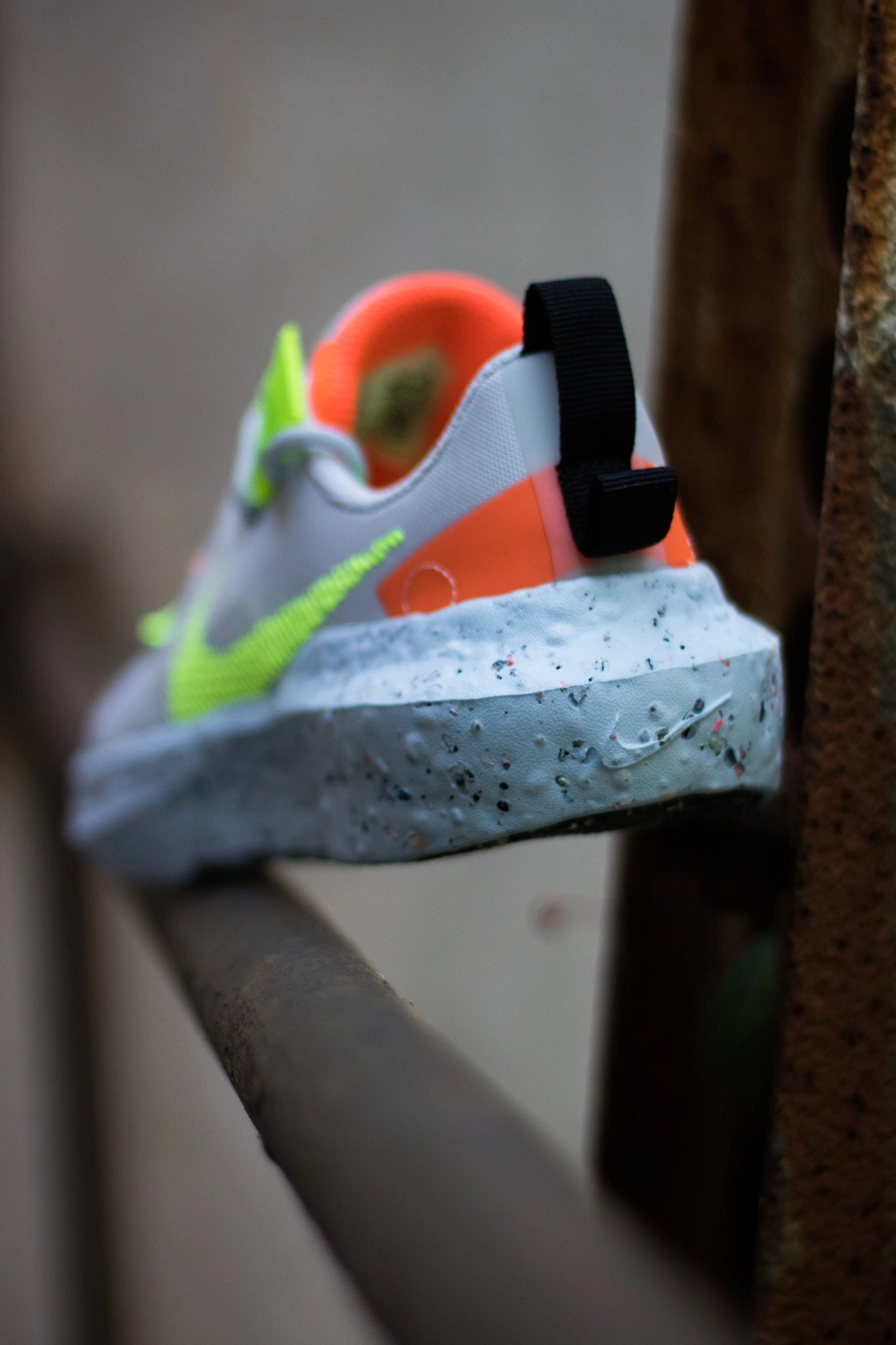 W NIKE CRATER IMPACT FOOTBALL GREY