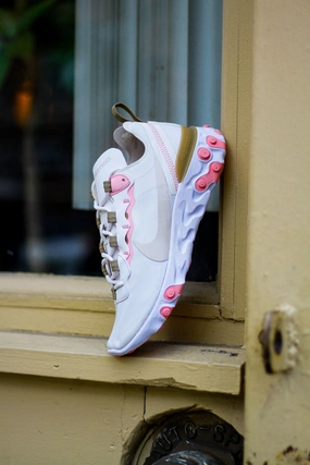 W REACT ELEMENT 55 PHANTOM