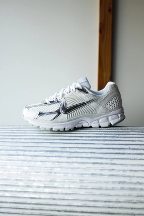 W ZOOM VOMERO 5 WHITE/METALLIC SILVER