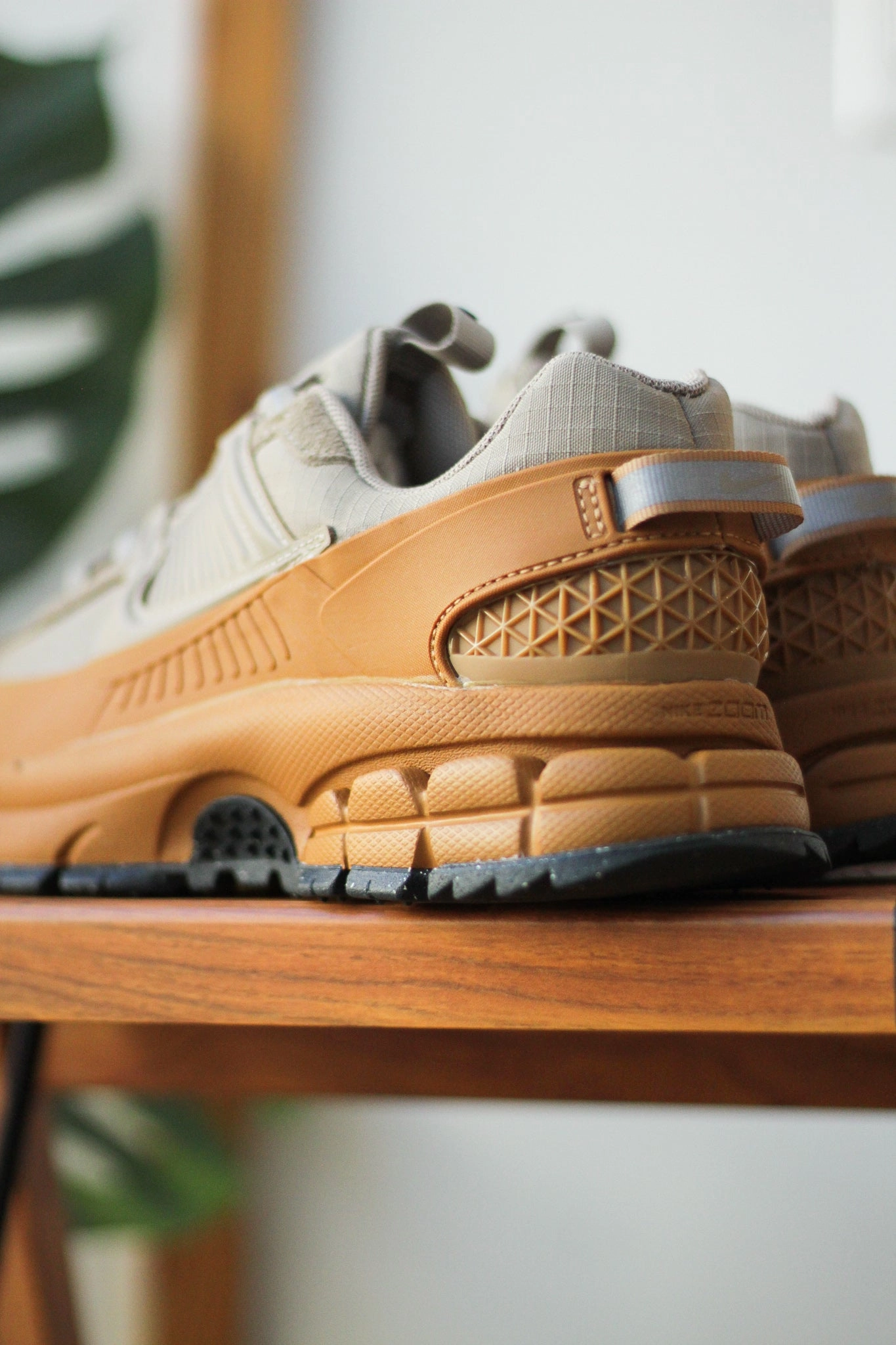 W ZOOM VOMERO ROAM FLAX