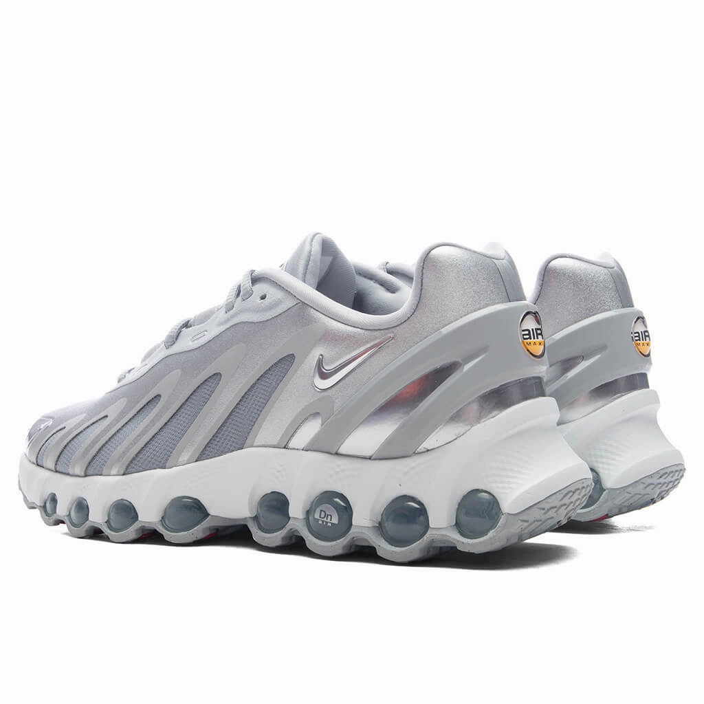 Women's Air Max DN8 - Wolf Grey/Metallic Silver/Off White