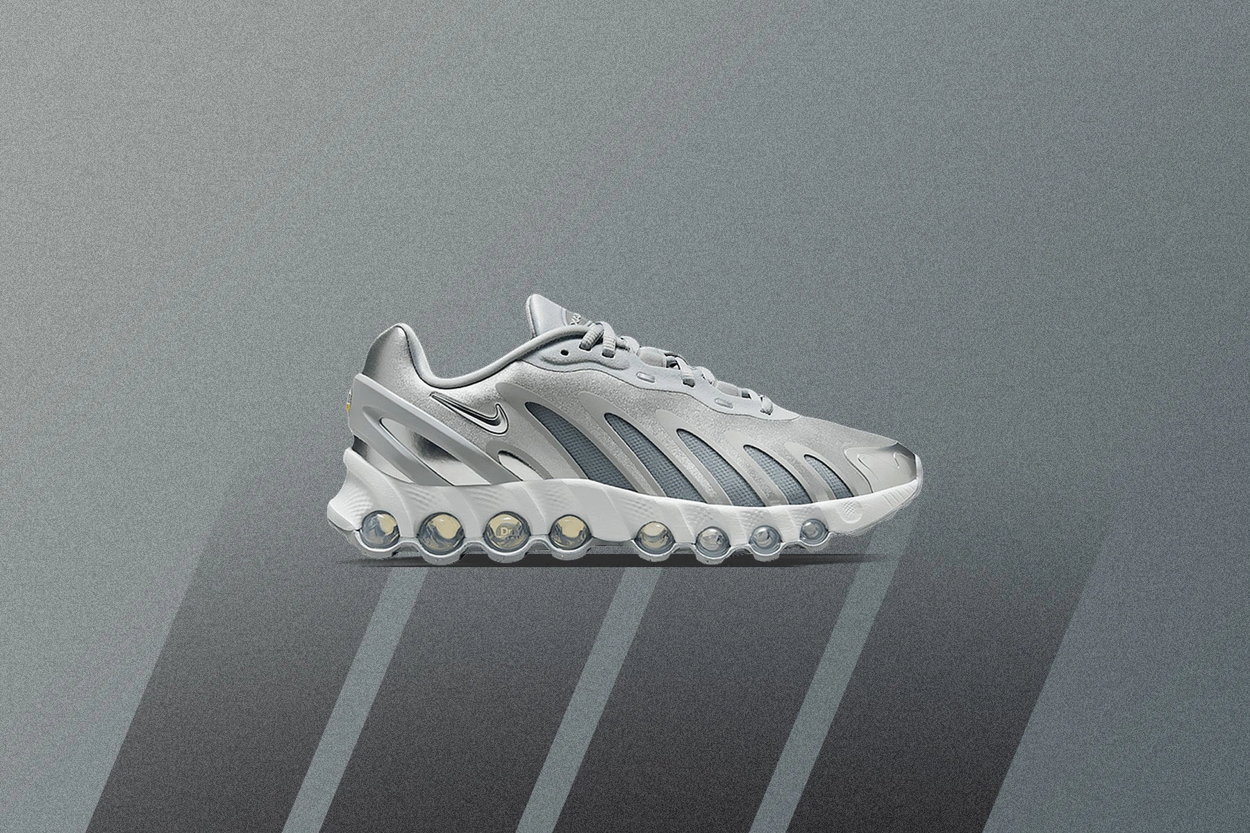 Women's Air Max DN8 - Wolf Grey/Metallic Silver/Off White