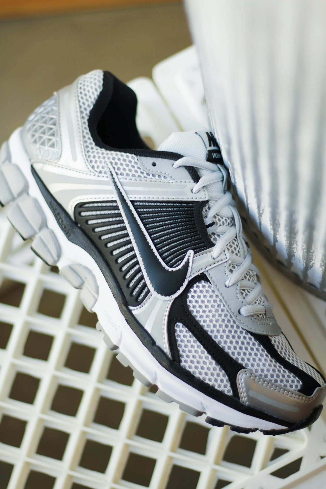 ZOOM VOMERO 5 BLACK/METALLIC SILVER