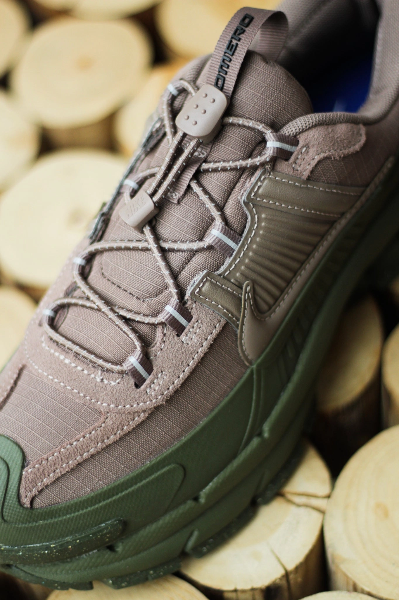 ZOOM VOMERO ROAM MINK BROWN